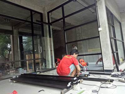 portofolio kaca dan aluminium10